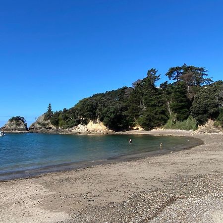 Kereru Cabin - Spectacular Seaviews, Rustic, Glamping Eco Adventure Palm Beach Zewnętrze zdjęcie